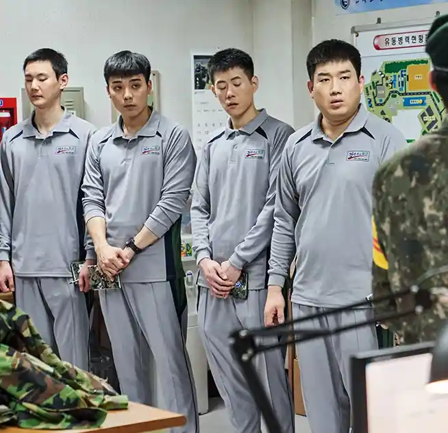 신병2 등장인물·출연진·줄거리 복습 글의 2중대 군인들